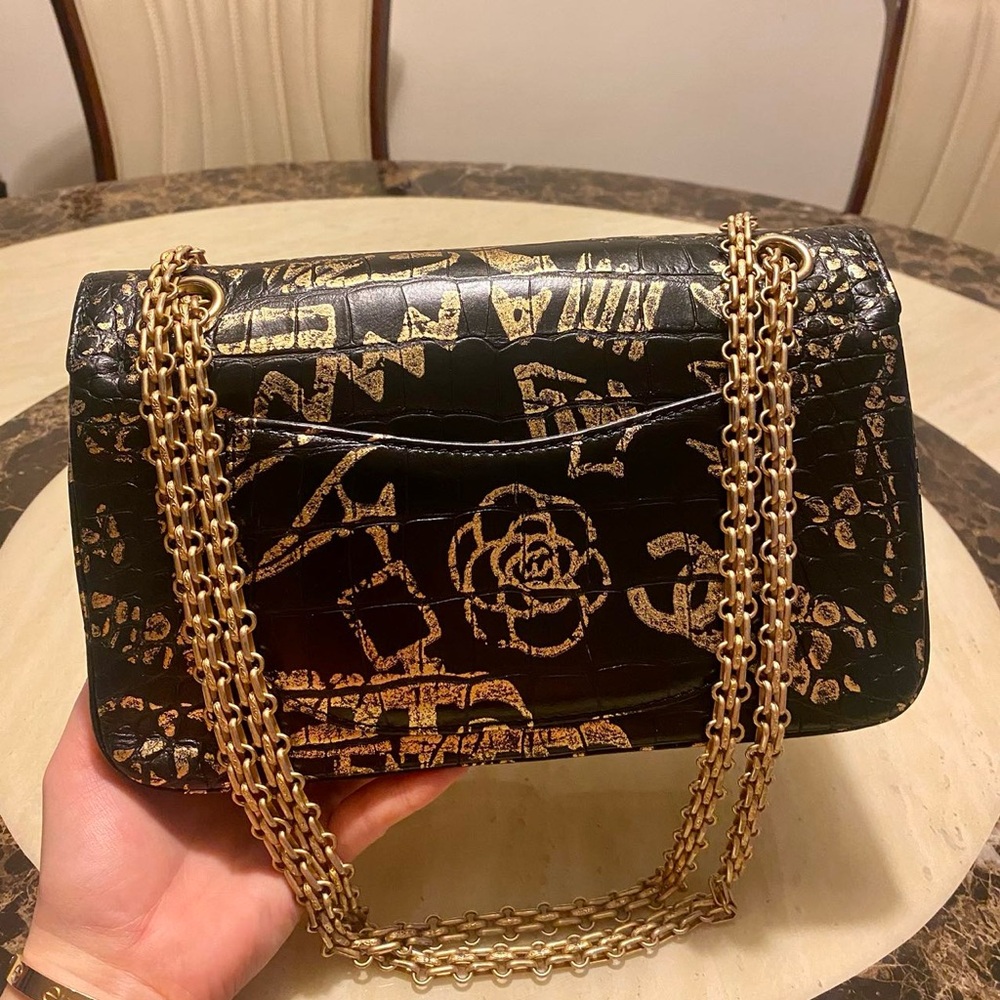 Chanel Limited Edition Crocodile Embossed Graffiti Reissue 2.55 - Picture 4 of 8